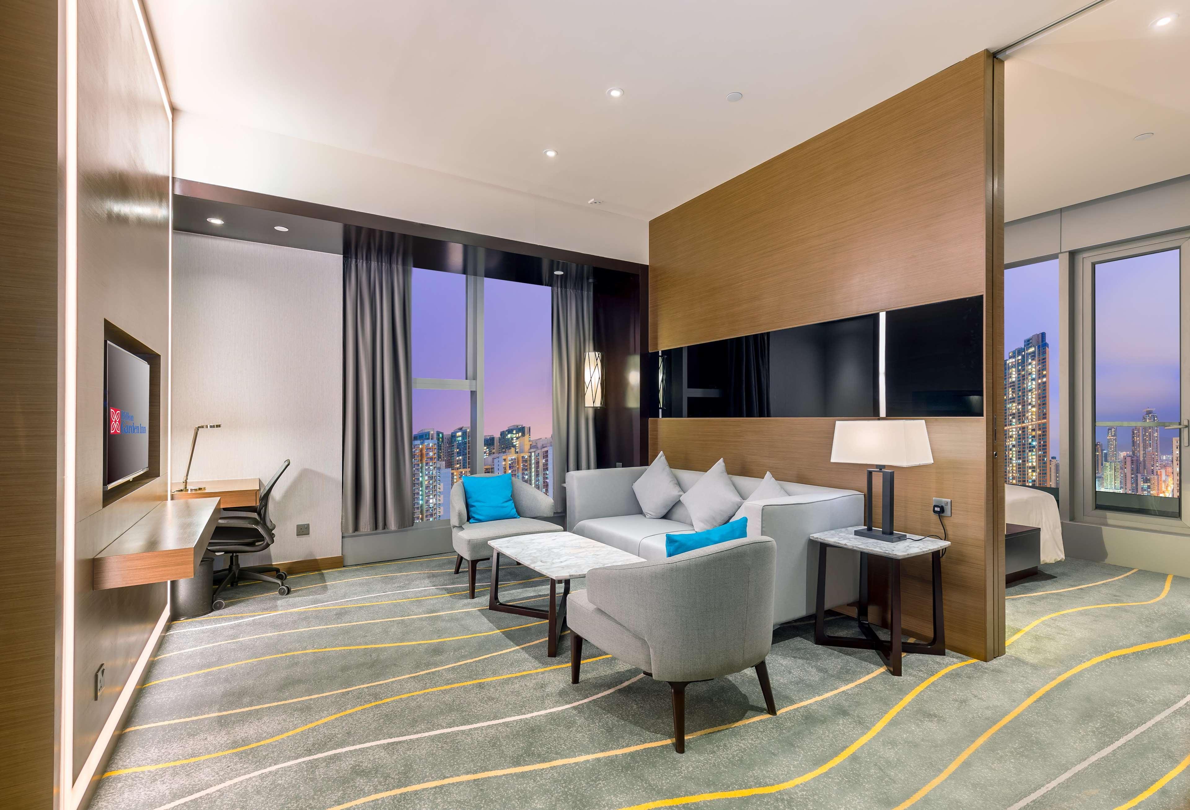 Hilton Garden Inn Hong Kong Mongkok Buitenkant foto