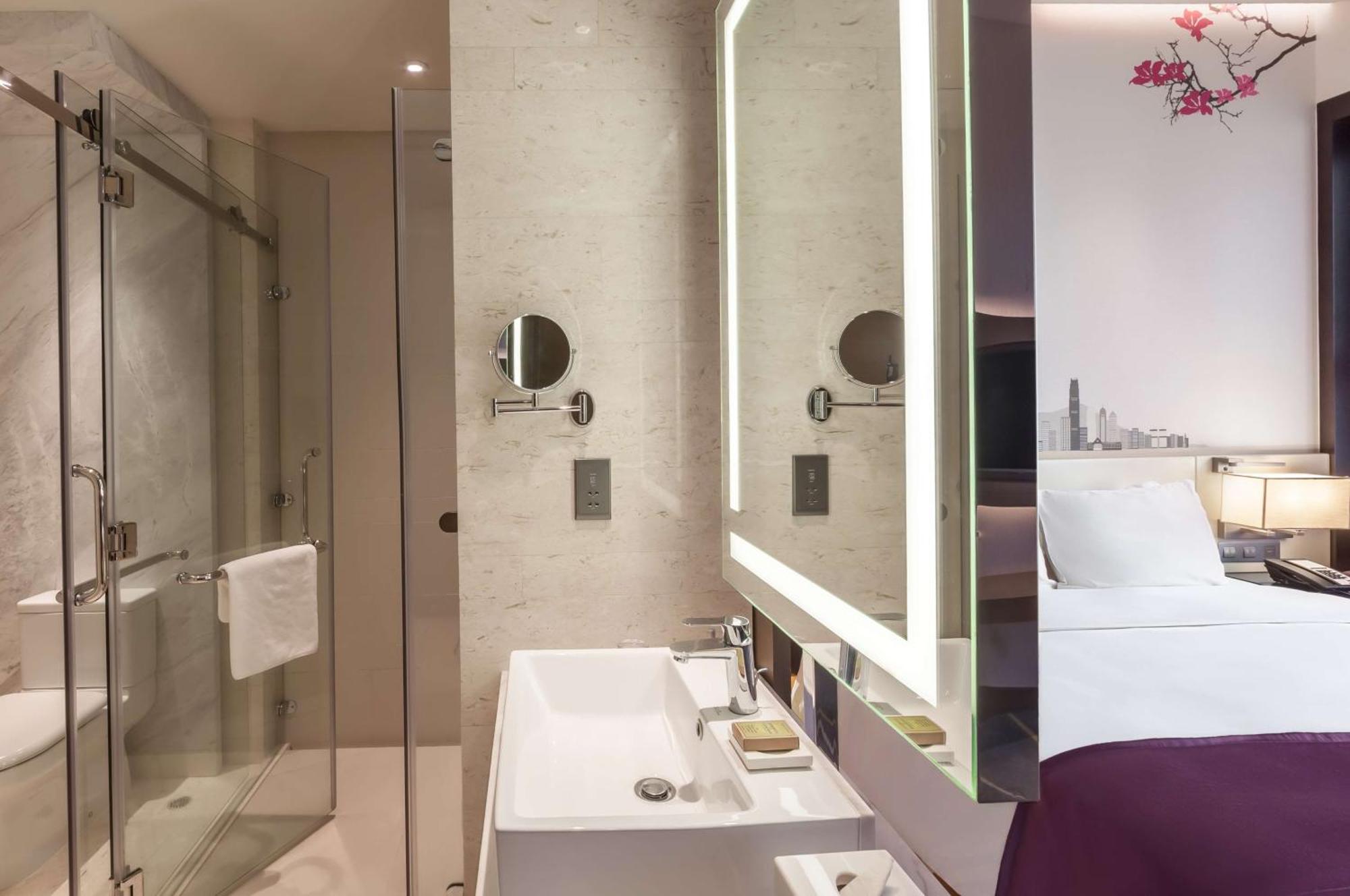 Hilton Garden Inn Hong Kong Mongkok Buitenkant foto